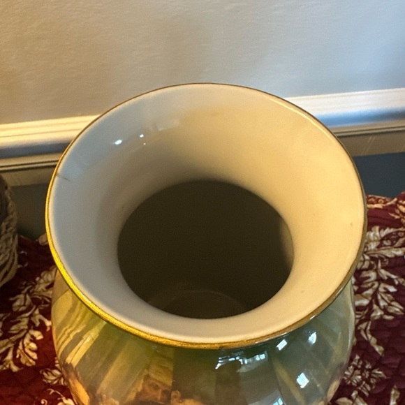 Vintage Last Supper vase featuring da Vinci’s famous painting, 8 inches - Picture 5 of 7